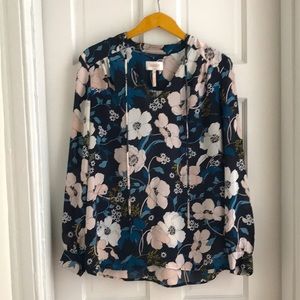 Laundry by Shelli Segal Floral V Neck Blouse